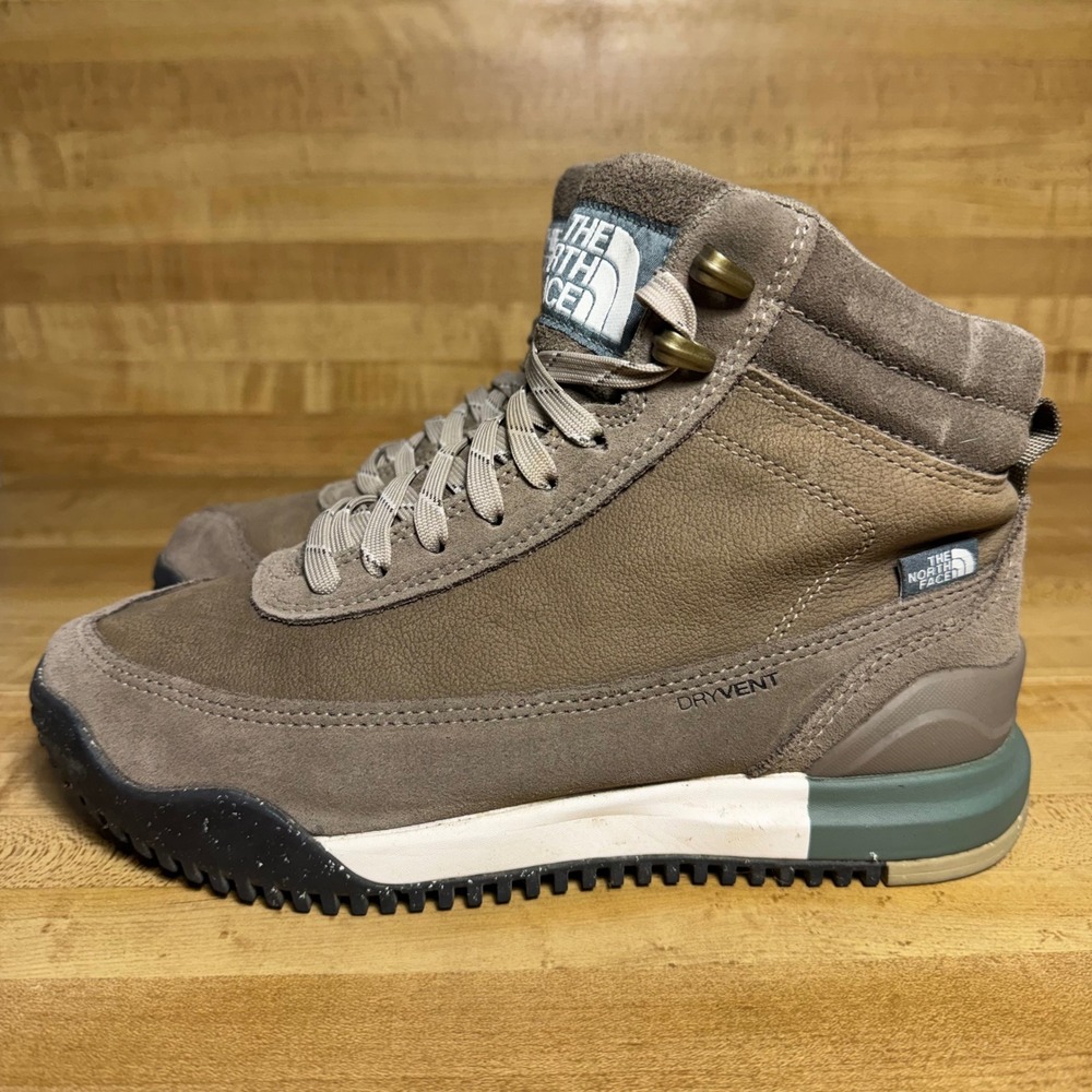 The North Face Back-To-Berkeley III Sport DryVent Boots Brown Sage NF0A4T3E 6.5